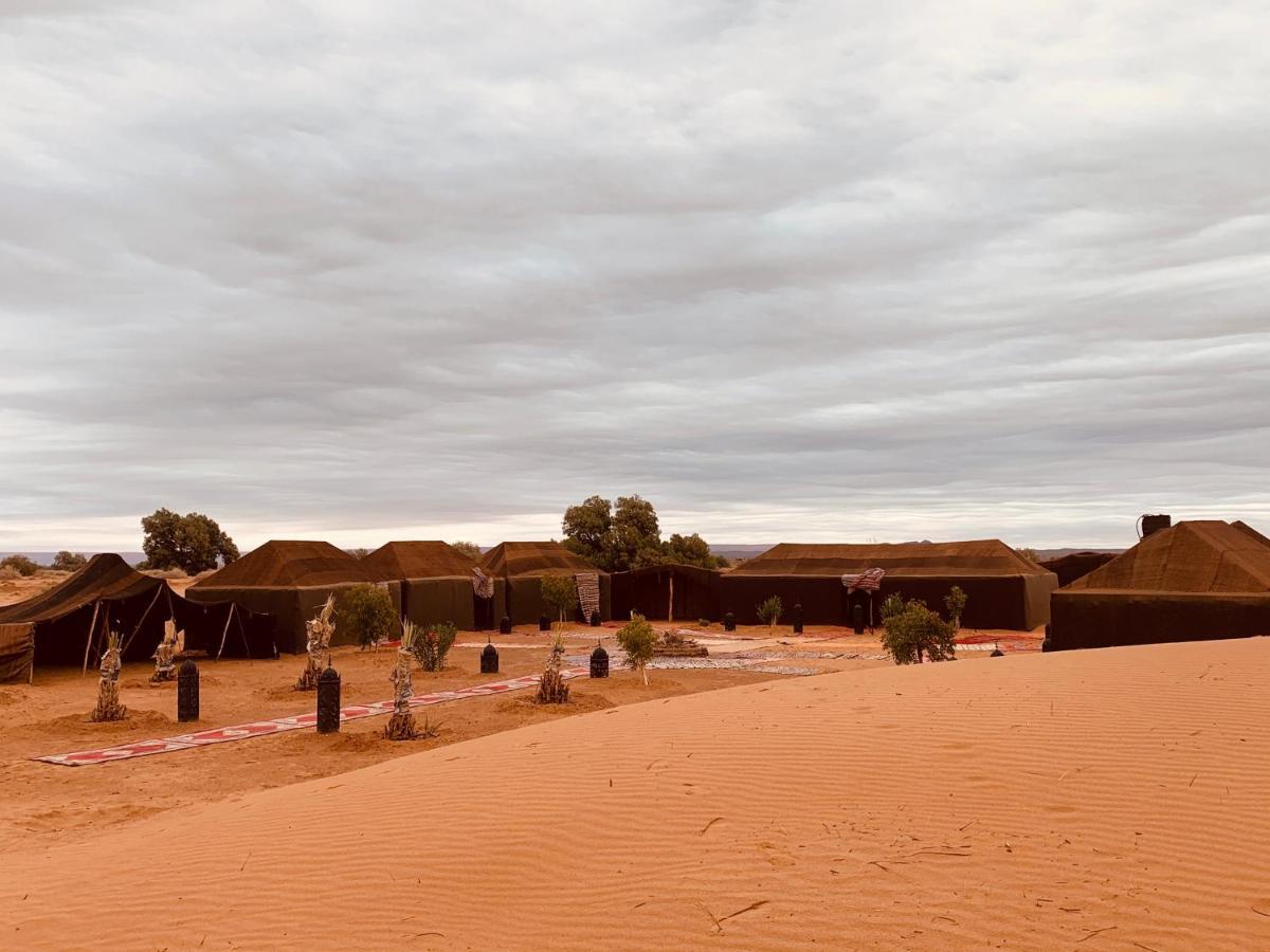 Merzouga Glamping Camp Exteriör bild